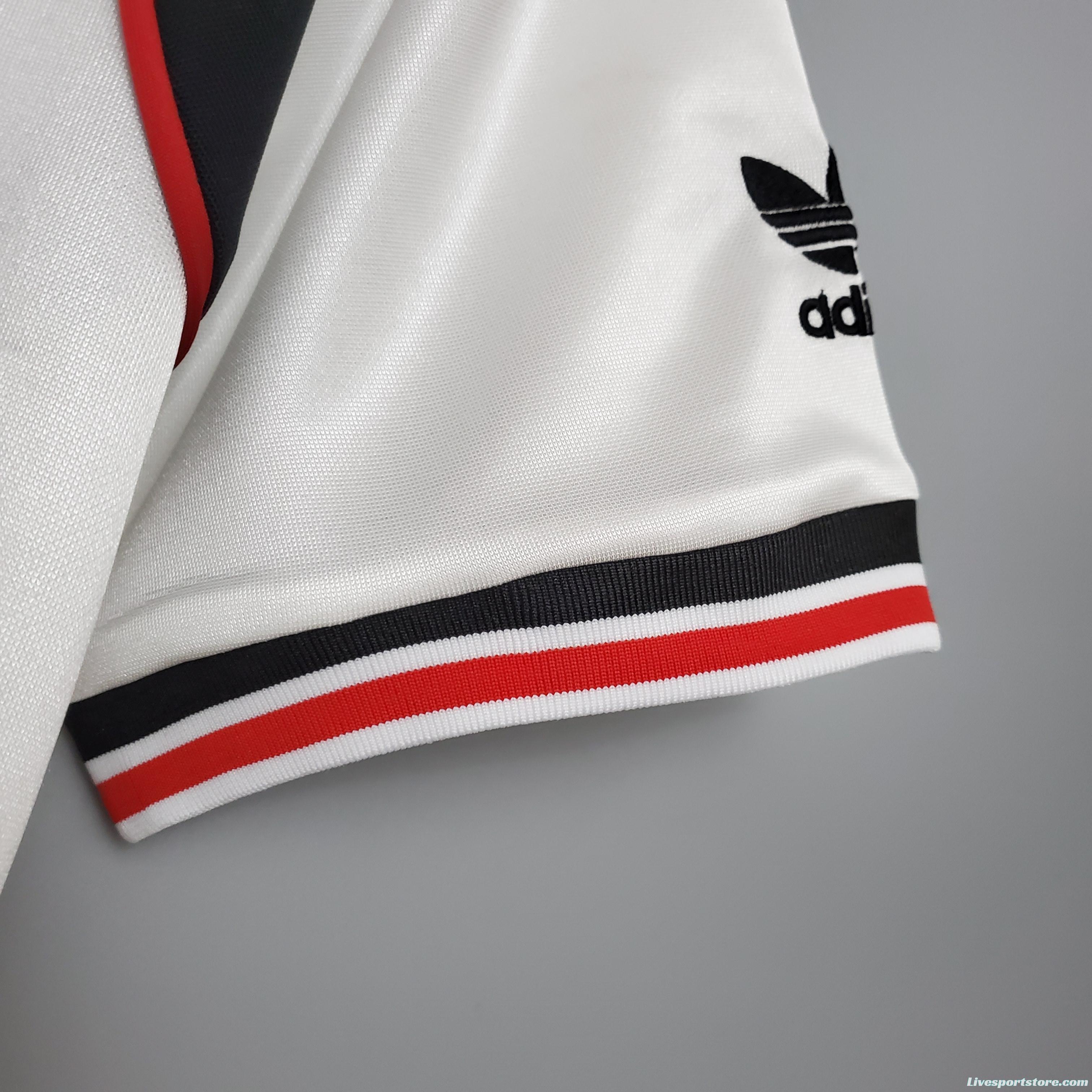 Retro 1985 Manchester United white Soccer Jersey