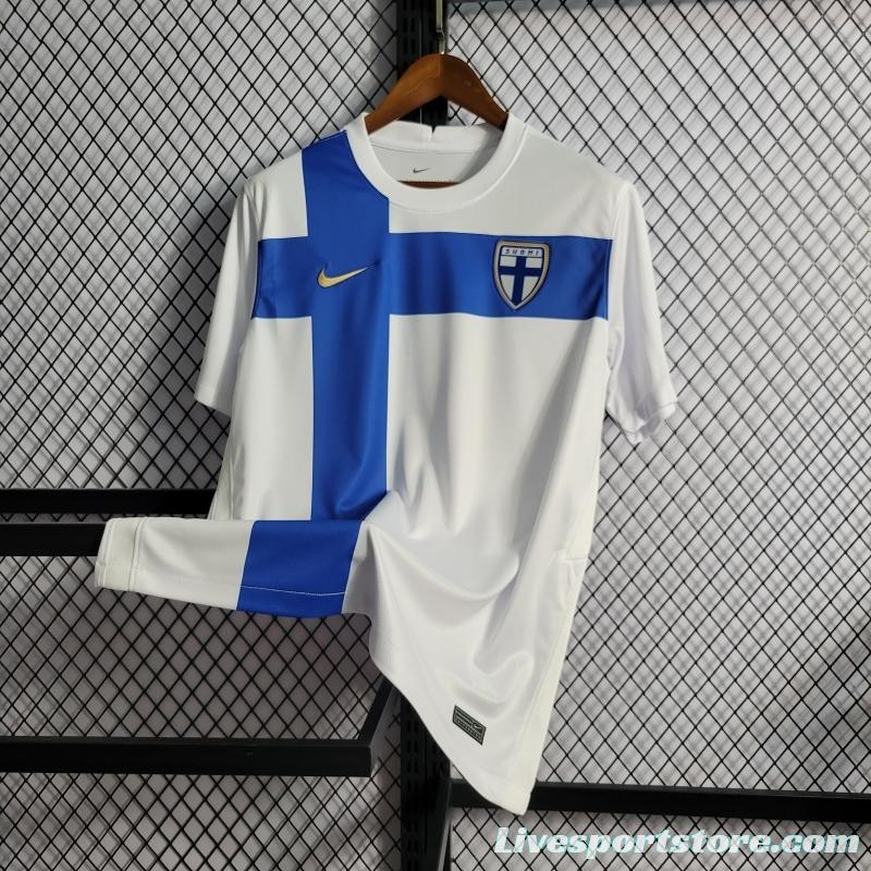 2022 Finland Home Soccer Jersey