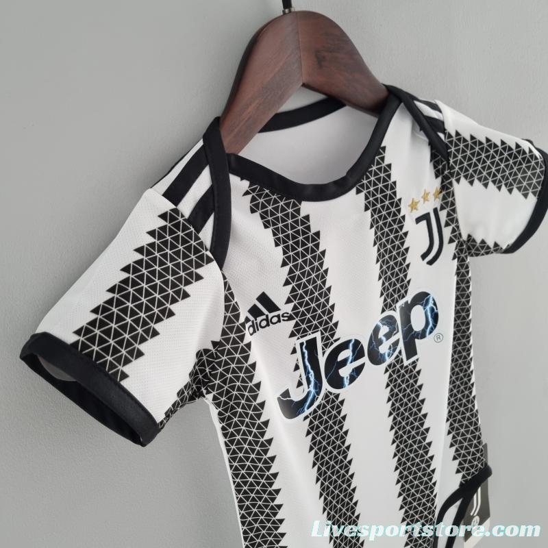 22/23 Juventus Home Baby KM#0030 9-12 Soccer Jersey