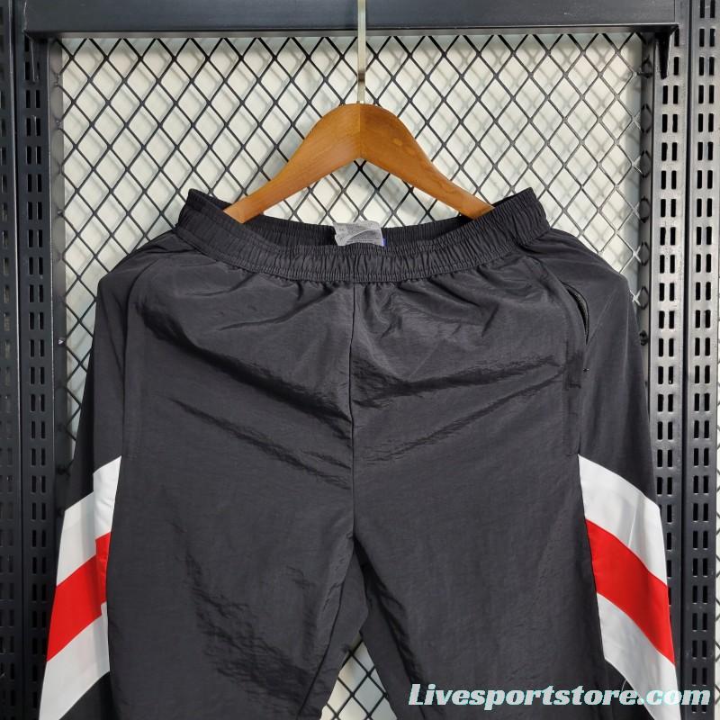 23-24 Windproof Pants Bayern Munich